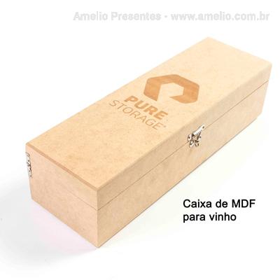 Vinho Italiano Chianti DOCG na caixa de MDF