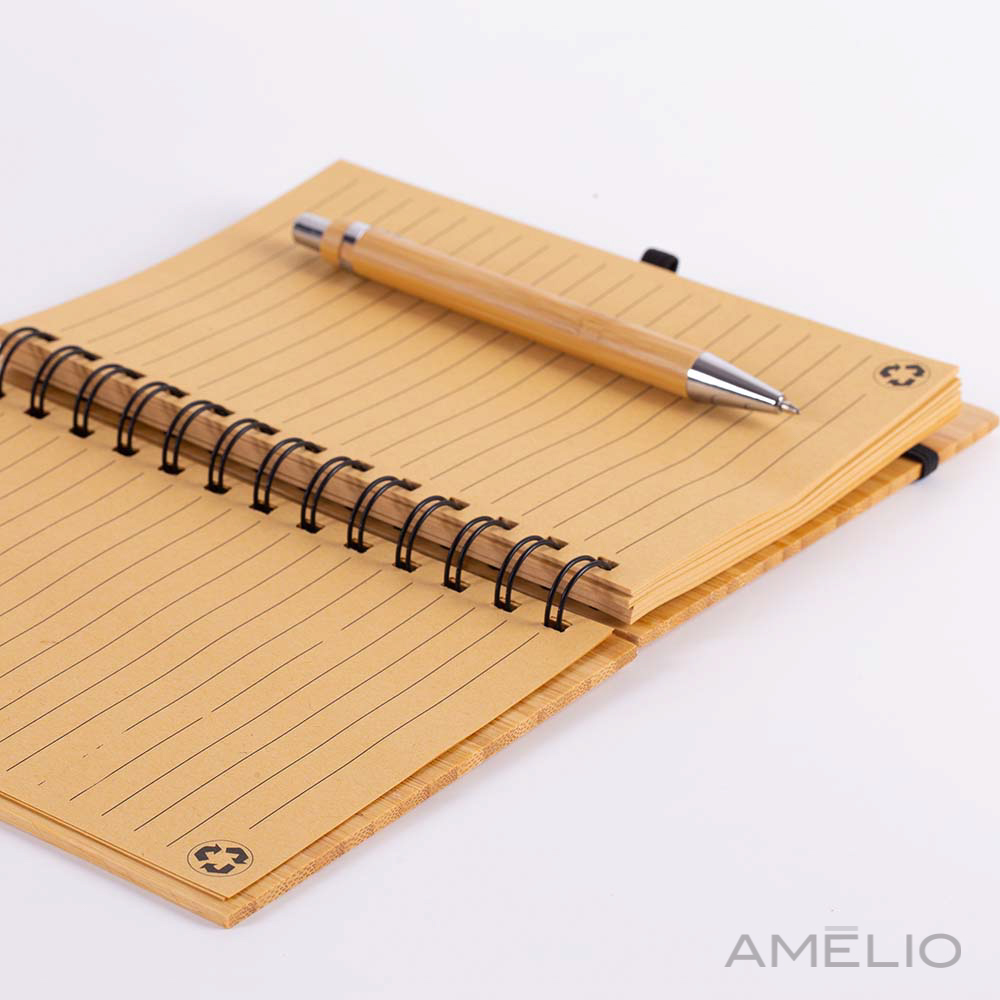 Caderno com caneta bambu