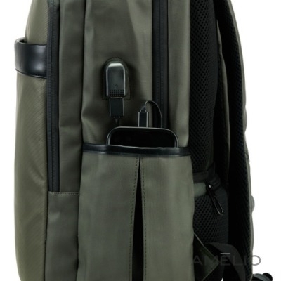 Mochila Couro Sintético USB 21 Litros