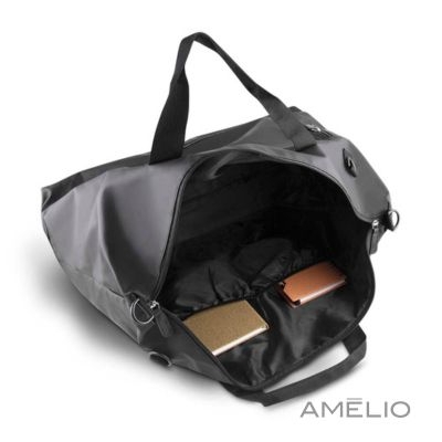 Mala esportiva com faixa refletiva