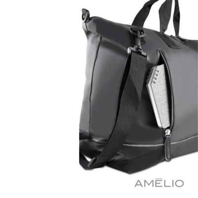 Mala esportiva com faixa refletiva